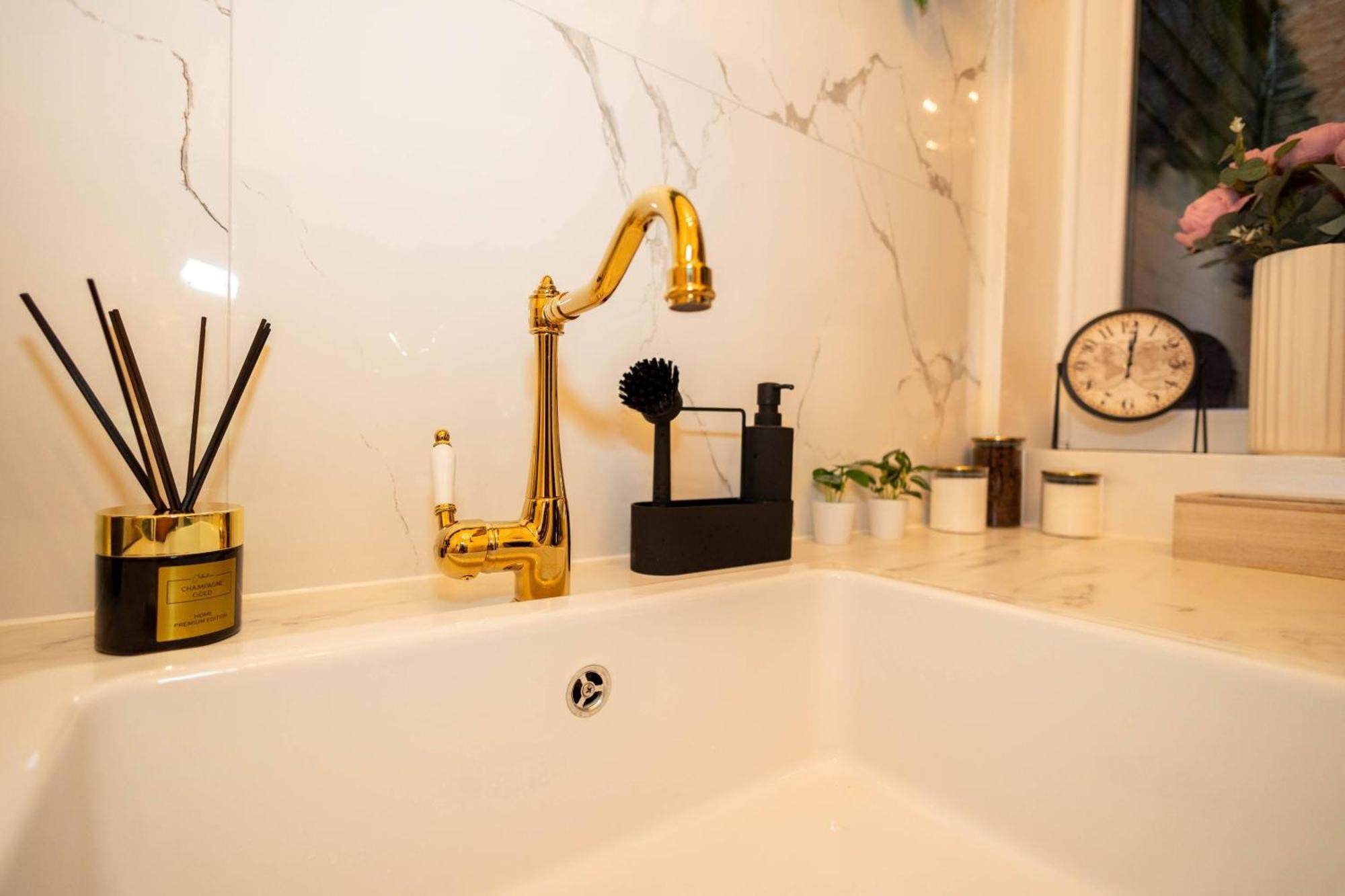 New, Stylish And Spacious Apartment Bratislava Ngoại thất bức ảnh